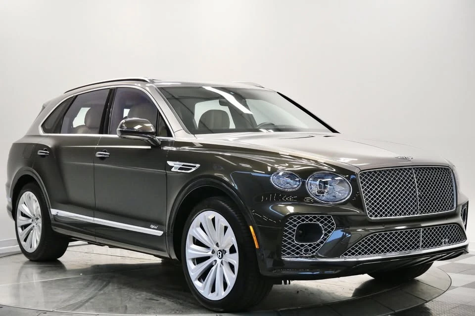 2021 Bentley Bentayga Mulliner - Image 2 of 15