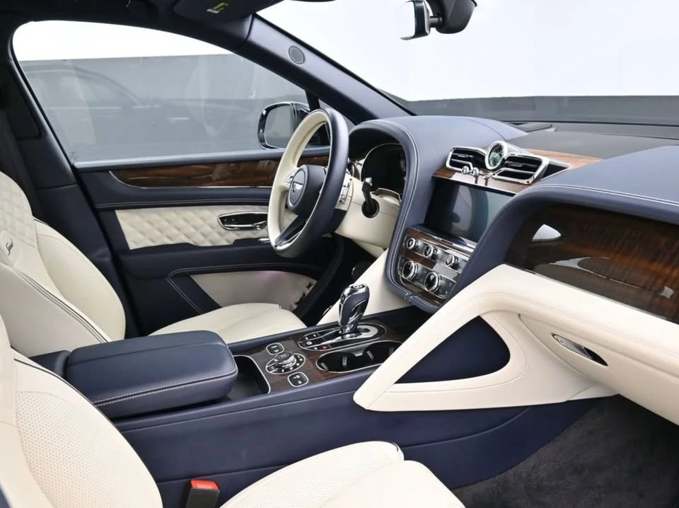 2021 Bentley Bentayga Speed - Image 7 of 11