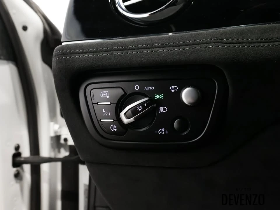 2021 Bentley Bentayga Speed - Image 16 of 18