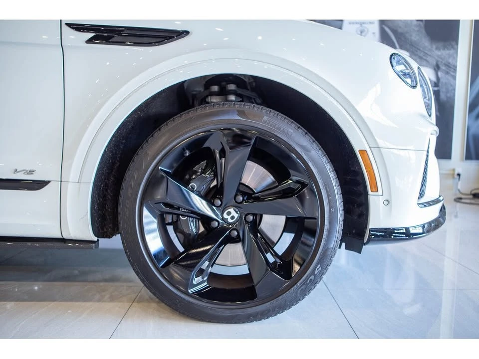 2021 Bentley Bentayga - Image 5 of 17
