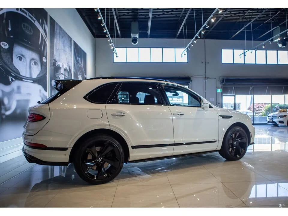 2021 Bentley Bentayga - Image 6 of 17