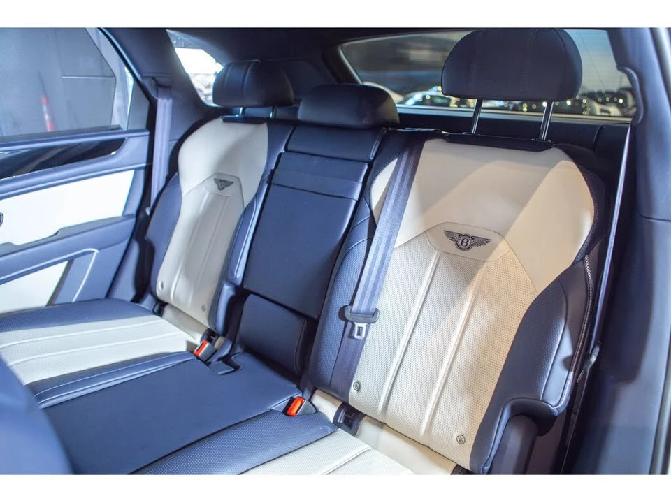2021 Bentley Bentayga - Image 17 of 17