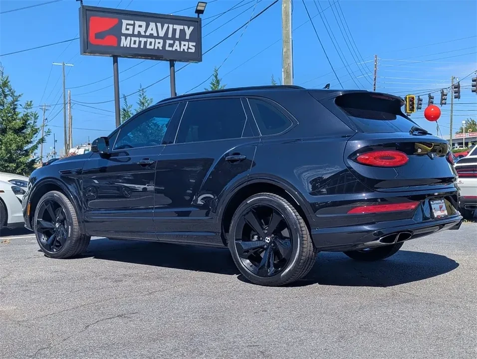 2021 Bentley Bentayga - Image 2 of 17