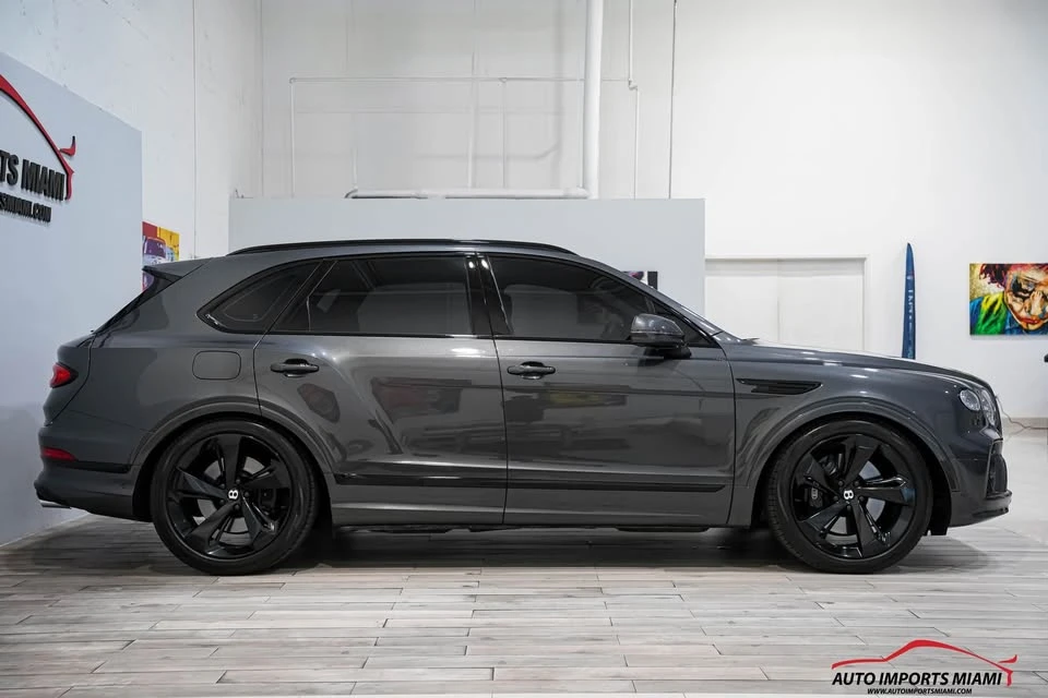 2021 Bentley Bentayga - Image 9 of 15