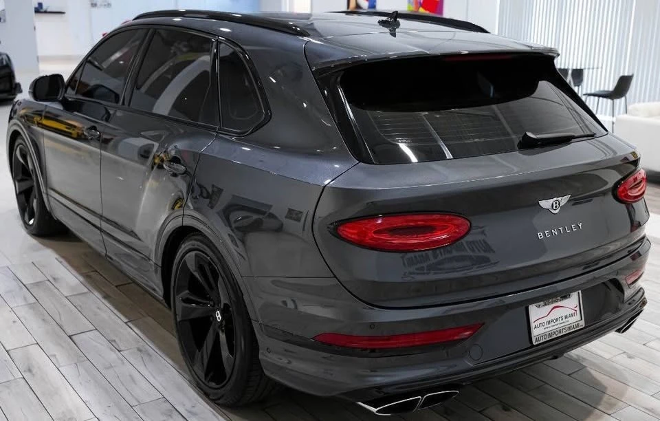 2021 Bentley Bentayga - Image 2 of 19