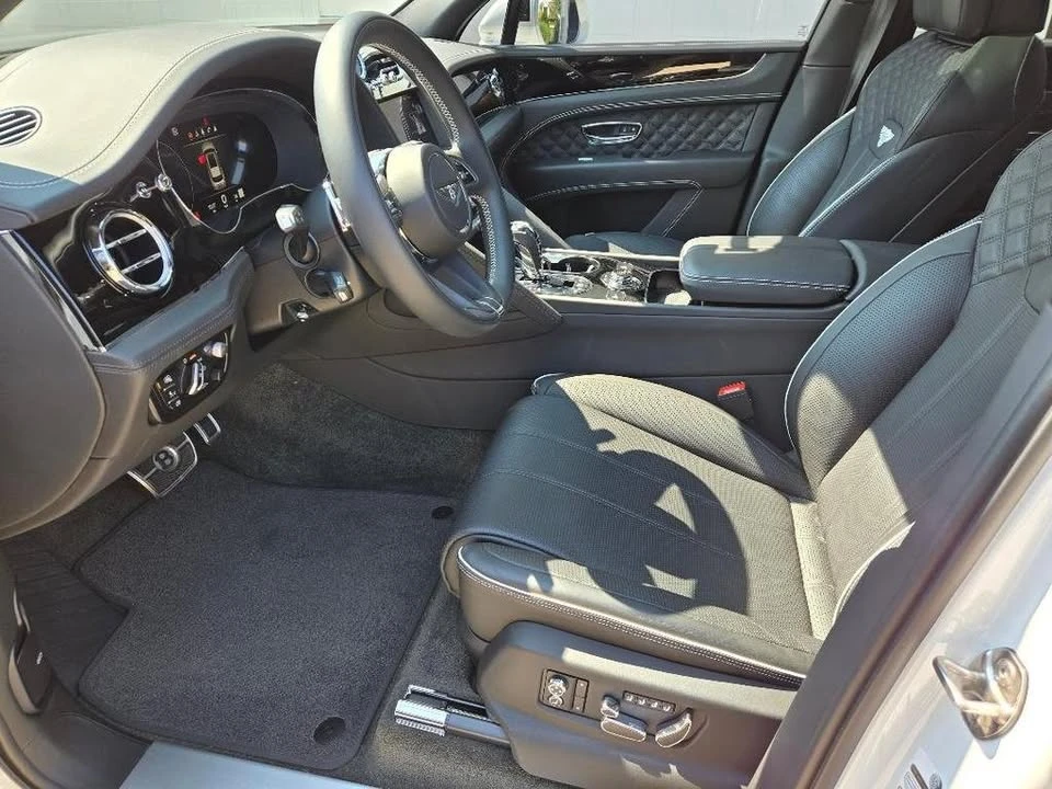 2021 Bentley Bentayga - Image 4 of 7