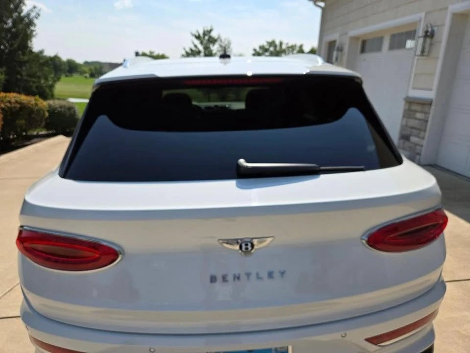 2021 Bentley Bentayga - Image 3 of 7