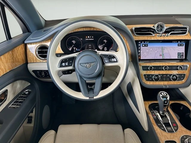 2021 Bentley Bentayga - Image 18 of 20