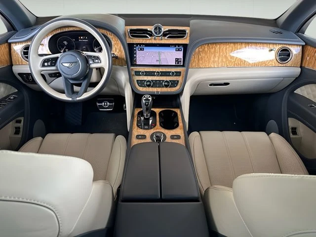 2021 Bentley Bentayga - Image 17 of 20