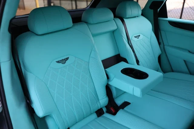 2021 Bentley Bentayga - Image 16 of 19