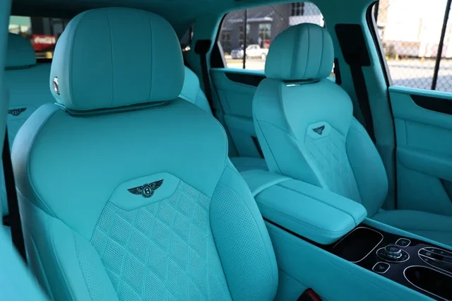 2021 Bentley Bentayga - Image 18 of 19