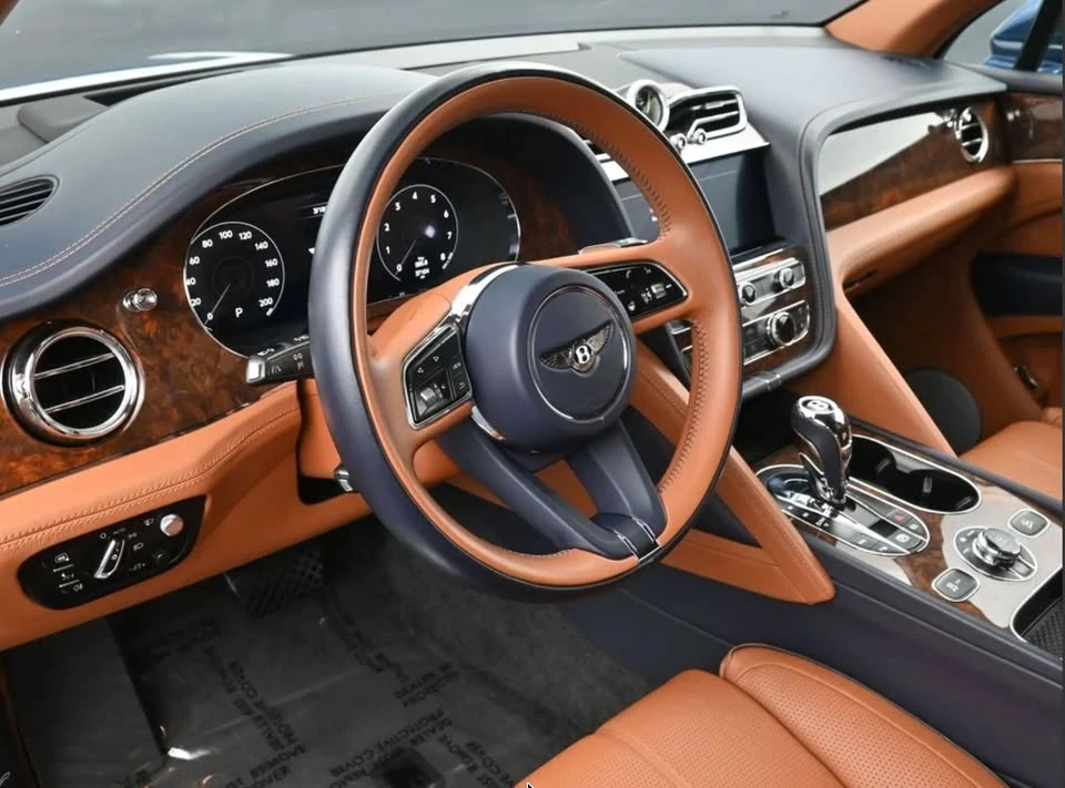 2021 Bentley Bentayga - Image 7 of 14