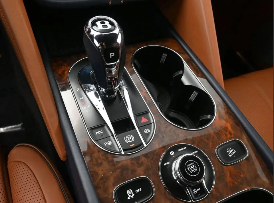 2021 Bentley Bentayga - Image 14 of 14