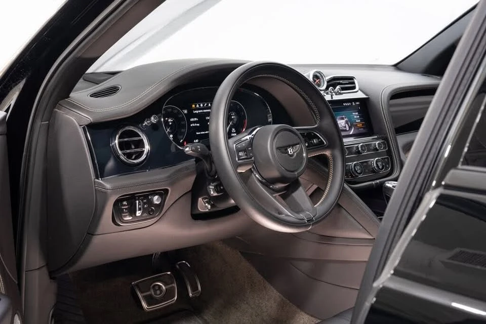 2021 Bentley Bentayga - Image 6 of 8