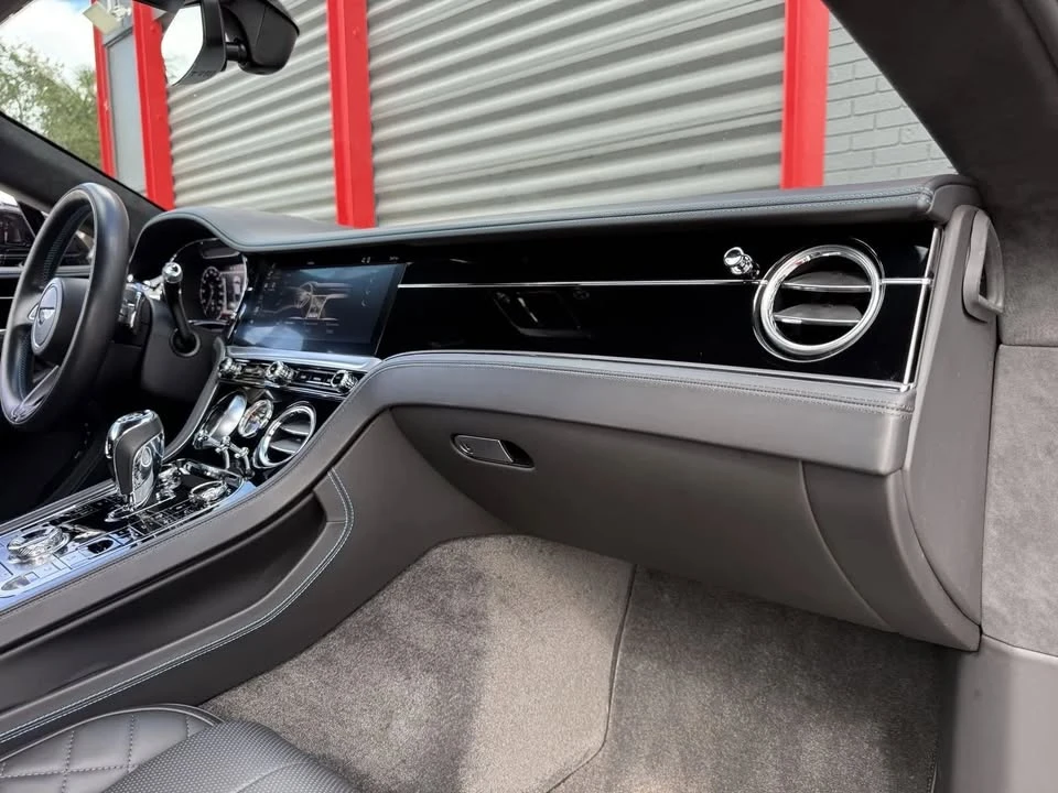 2021 Bentley Continental GT 3rd Gen - Image 15 of 18