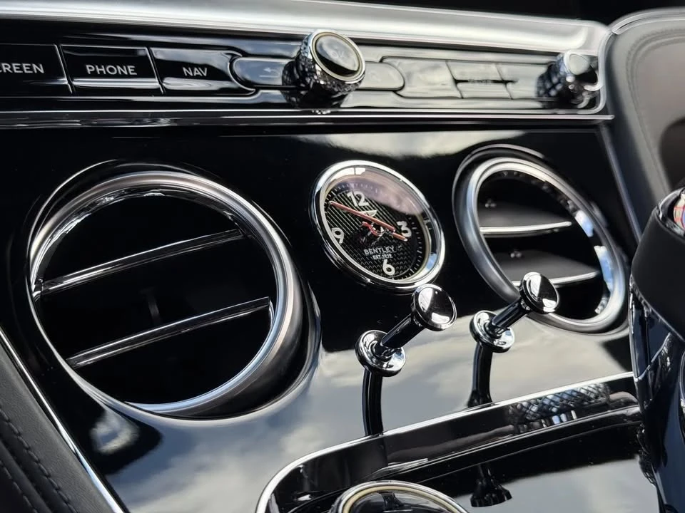 2021 Bentley Continental GT 3rd Gen - Image 17 of 18
