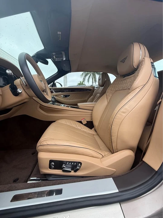 2021 Bentley Continental GTC - Image 9 of 17