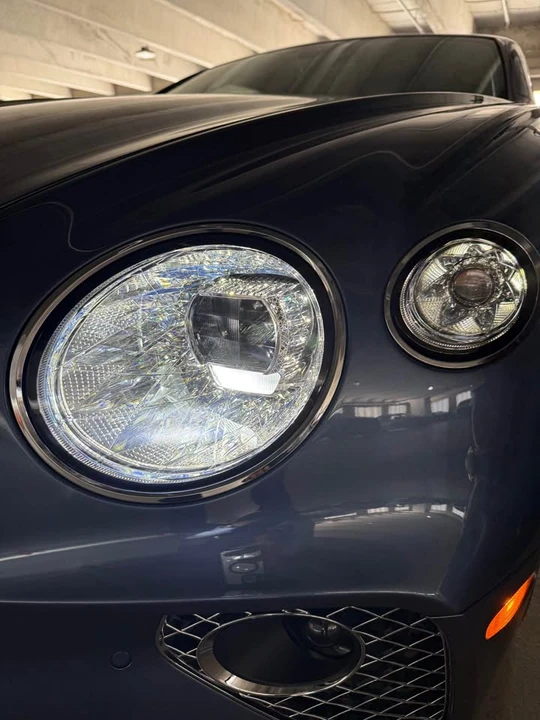 2021 Bentley Continental GTC - Image 11 of 19