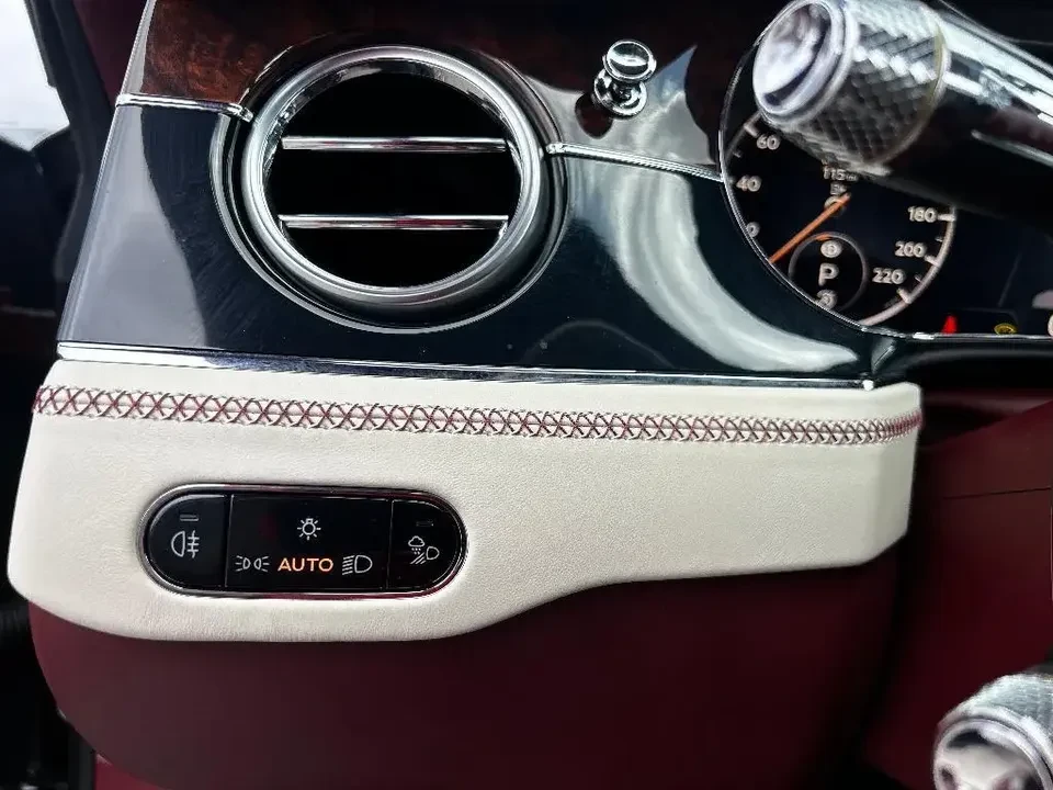 2021 Bentley Continental GT 3rd Gen - Image 12 of 19