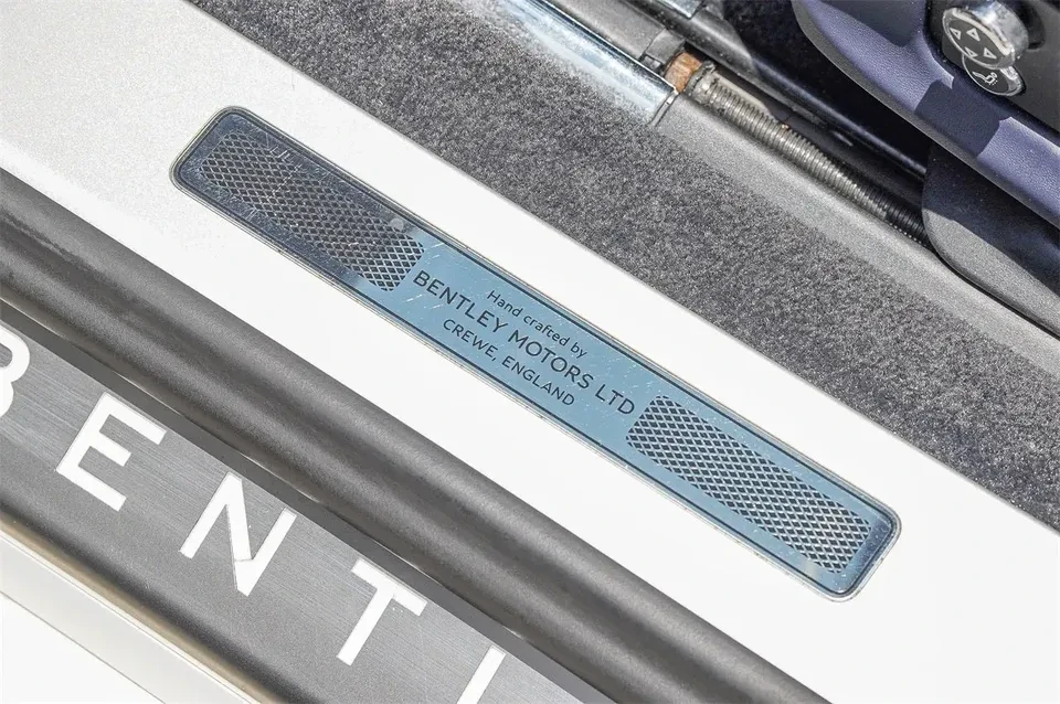 2021 Bentley Continental GTC - Image 19 of 20