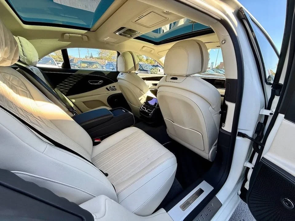 2021 Bentley Continental - Image 18 of 20