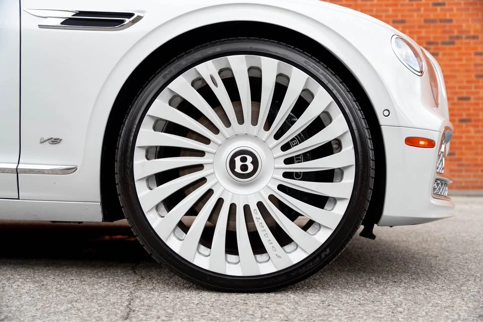 2021 Bentley Continental - Image 9 of 12