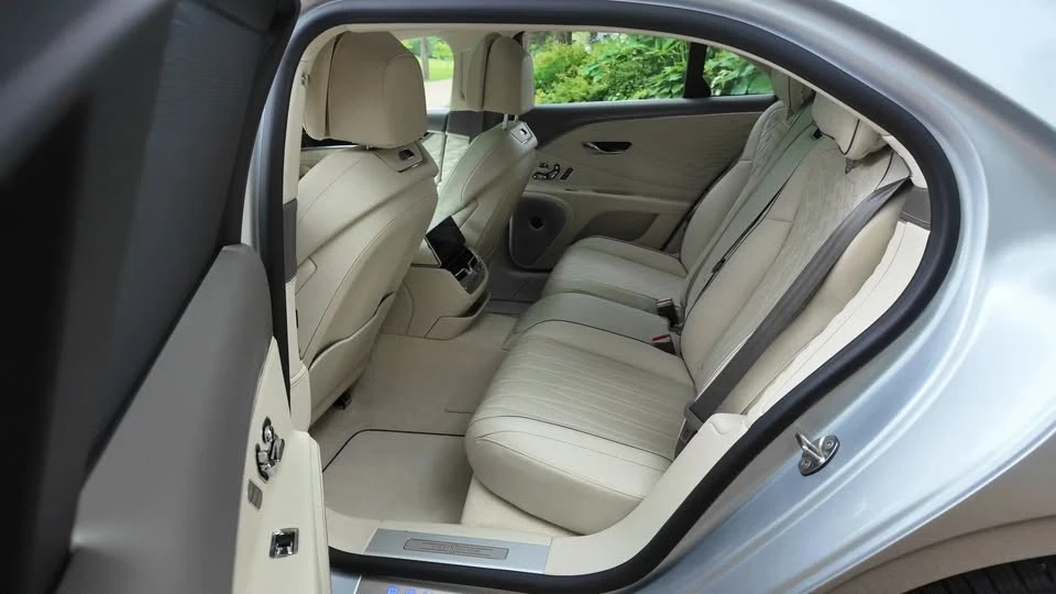2021 Bentley Continental - Image 9 of 15
