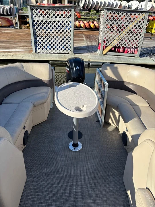 2021 Bentley - Image 15 of 18