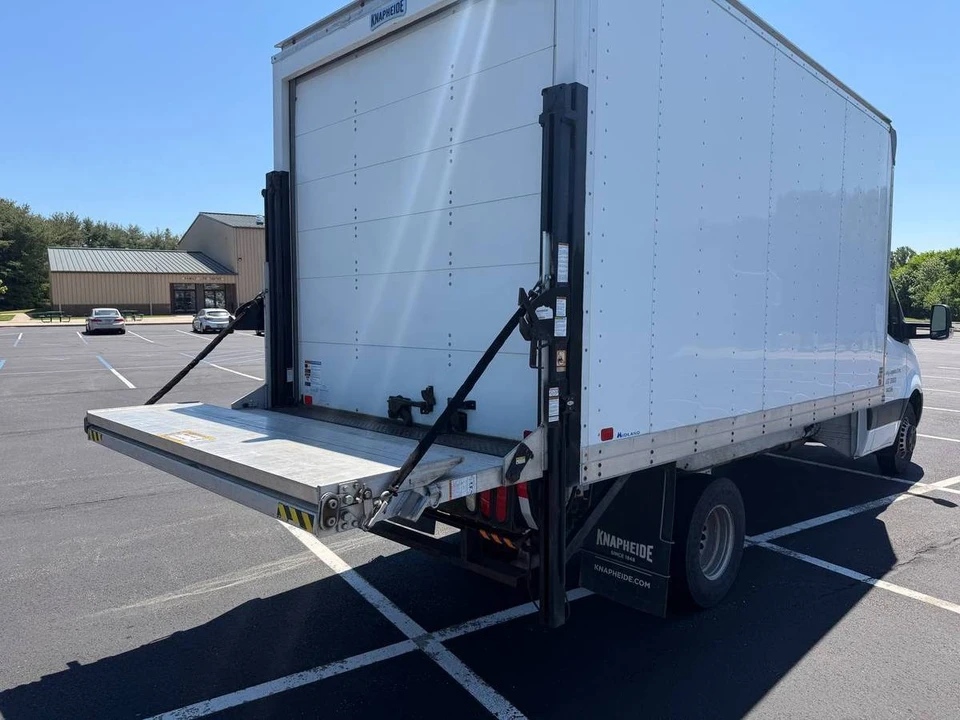 2021 Mercedes-Benz VS30 Sprinter - Image 8 of 13