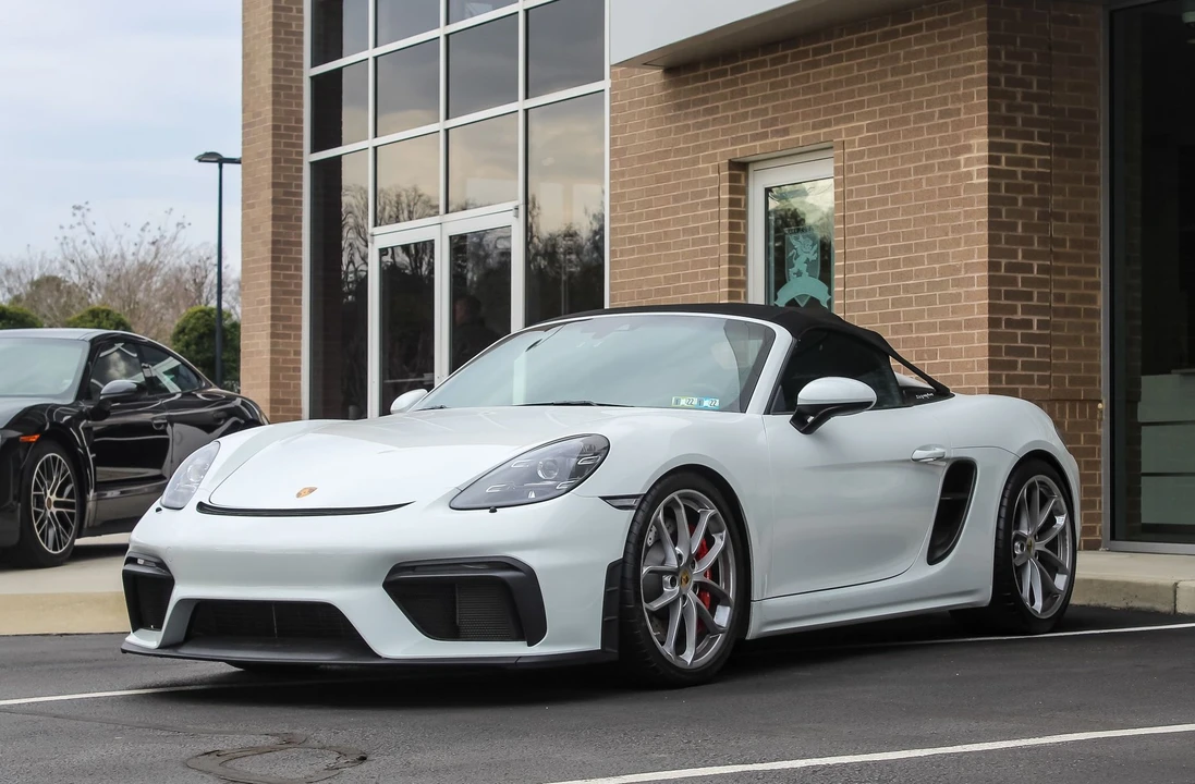 2021 Porsche 718 Boxster Spyder - Image 3 of 15