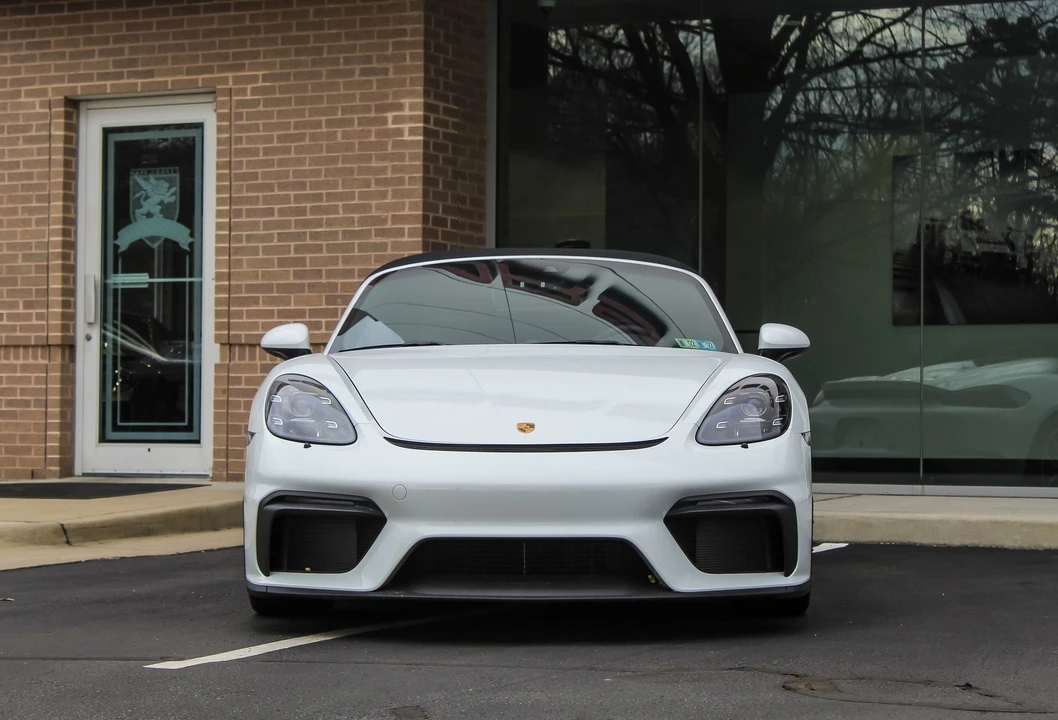 2021 Porsche 718 Boxster Spyder - Image 5 of 15