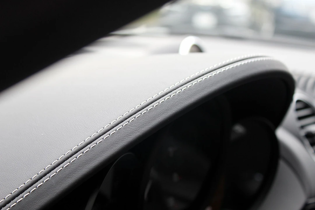 2021 Porsche 718 Boxster Spyder - Image 12 of 15