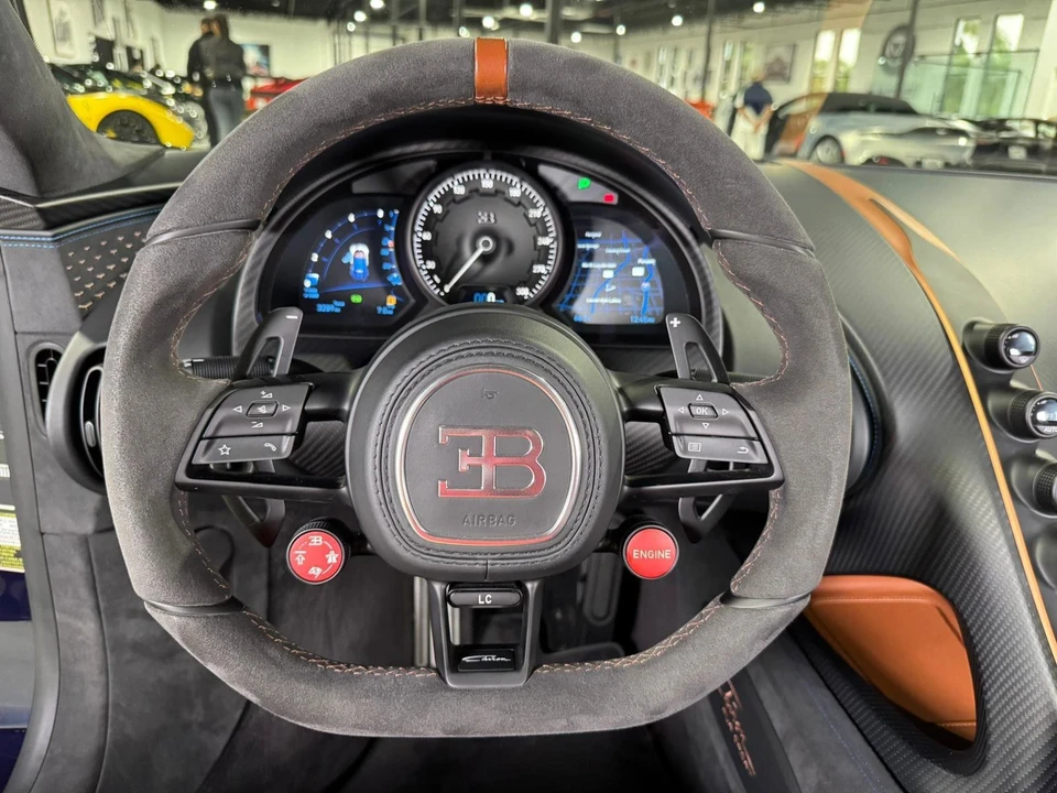 2021 Bugatti Chiron Pur Sport - Image 18 of 21