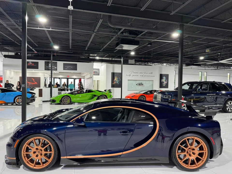 2021 Bugatti Chiron Pur Sport - Image 3 of 12