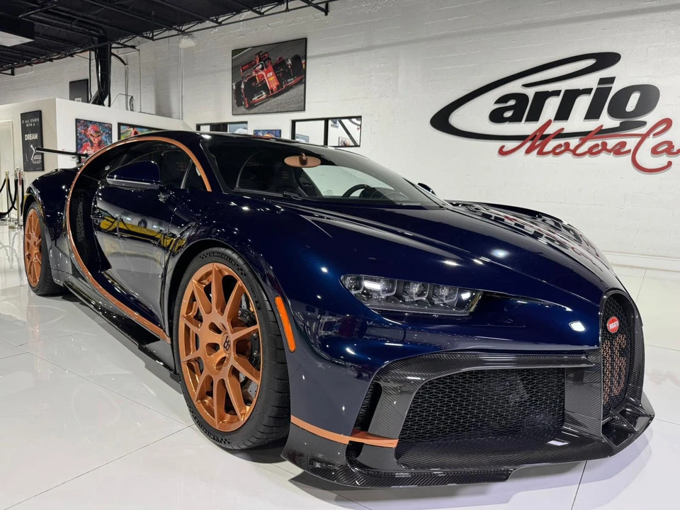 2021 Bugatti Chiron Pur Sport - Image 8 of 12