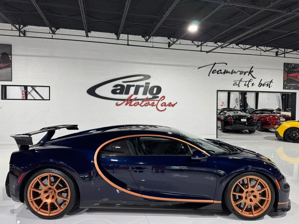 2021 Bugatti Chiron Pur Sport - Image 7 of 12