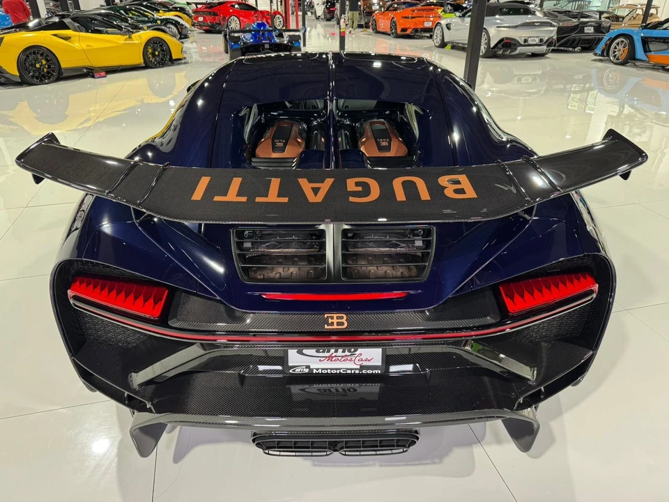 2021 Bugatti Chiron Pur Sport - Image 5 of 12