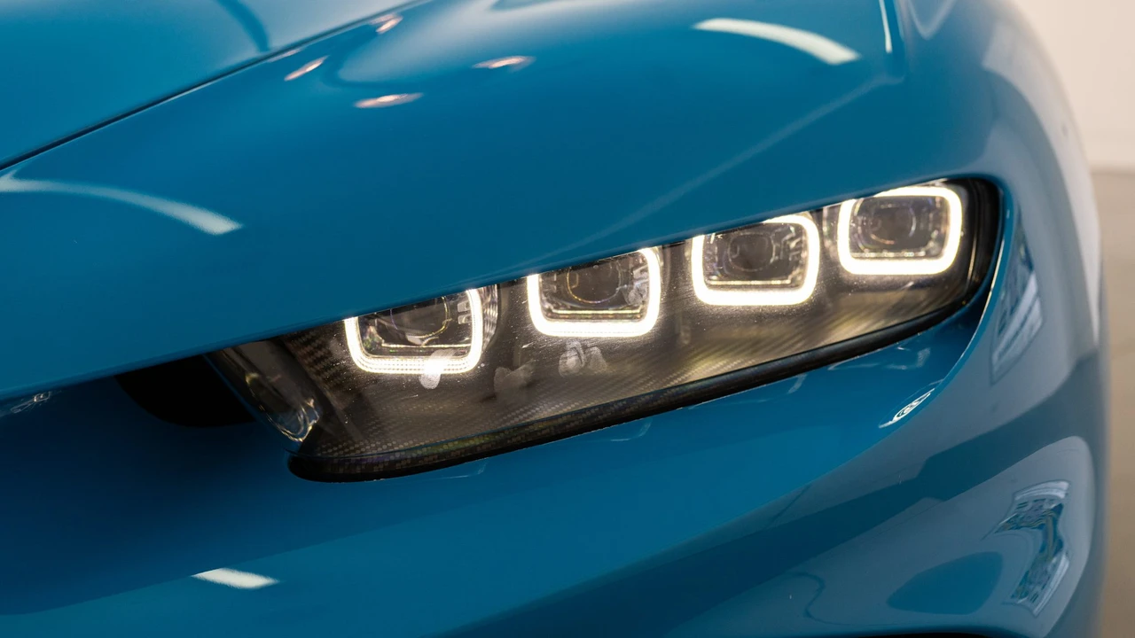 2021 Bugatti Chiron Pur Sport - Image 25 of 31