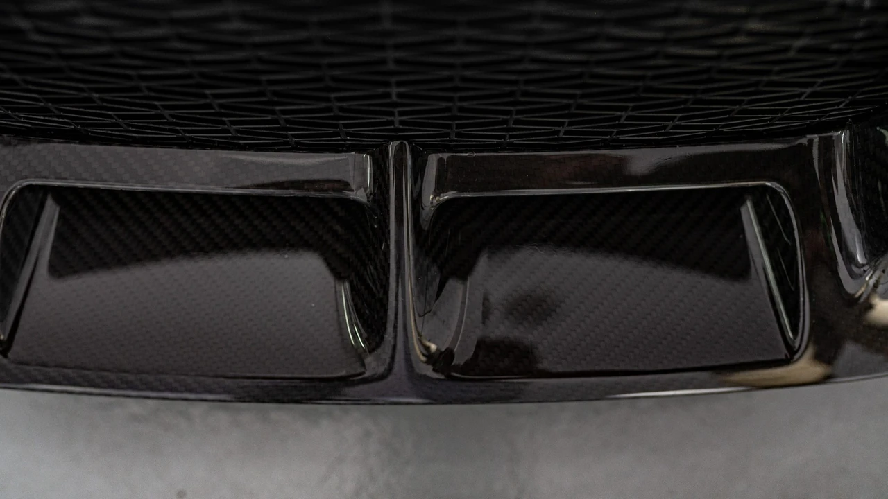 2021 Bugatti Chiron Pur Sport - Image 23 of 31