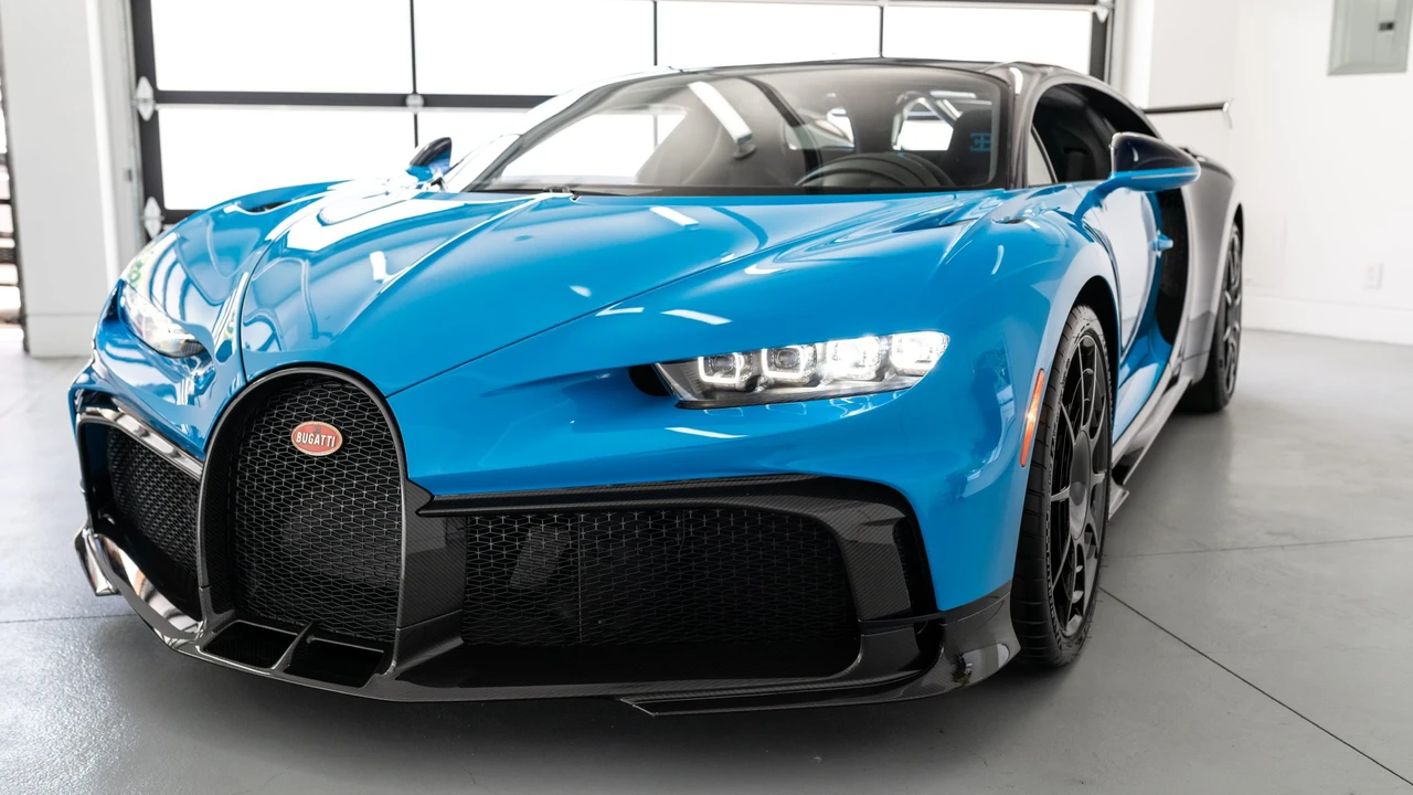 2021 Bugatti Chiron Pur Sport - Image 14 of 31