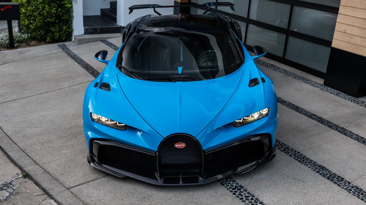 2021 Bugatti Chiron Pur Sport - Image 11 of 31