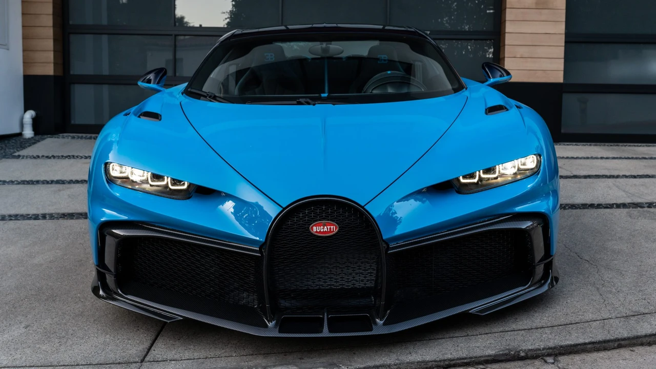 2021 Bugatti Chiron Pur Sport - Image 13 of 31