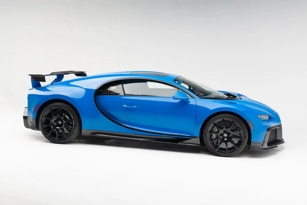 2021 Bugatti Chiron Pur Sport - Image 18 of 31