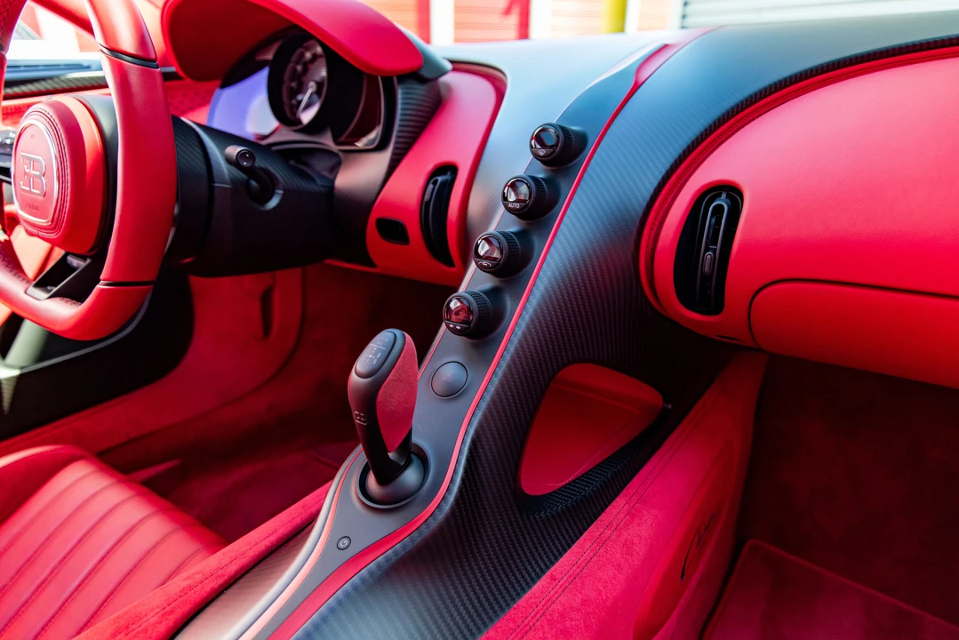 2021 Bugatti Chiron Pur Sport - Image 18 of 31