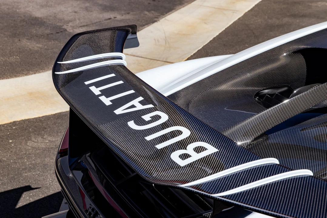 2021 Bugatti Chiron Pur Sport - Image 15 of 31
