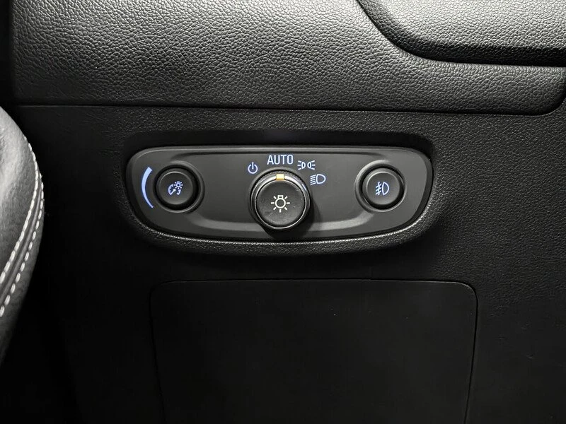 2021 Buick Encore GX - Image 15 of 17