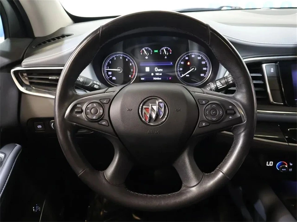 2021 Buick Enclave - Image 17 of 31
