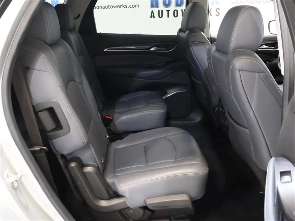 2021 Buick Enclave - Image 29 of 31