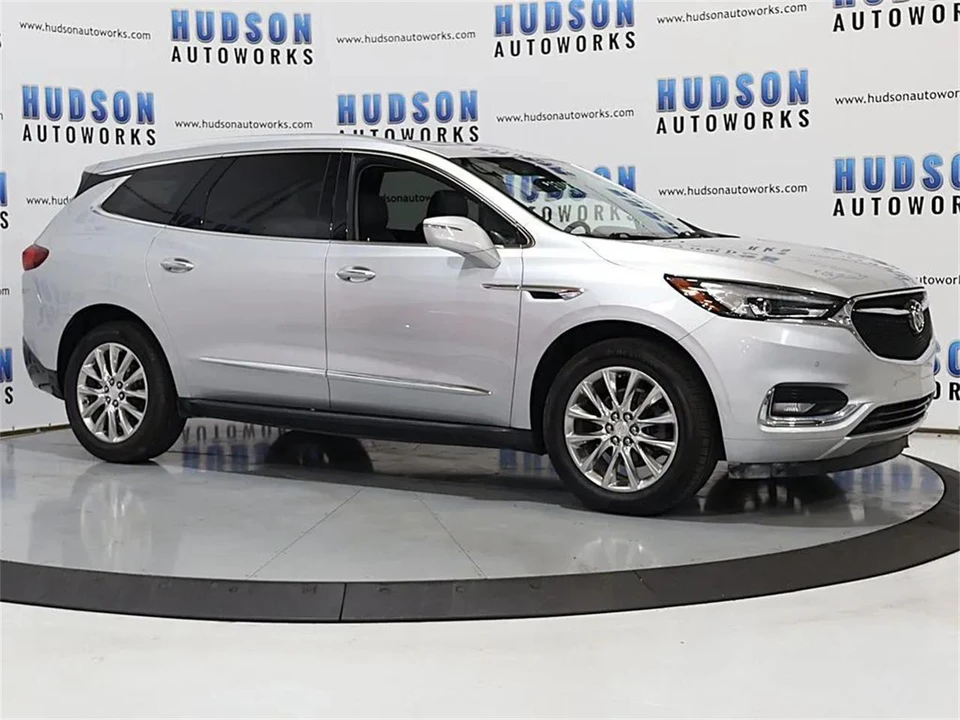 2021 Buick Enclave - Image 8 of 31
