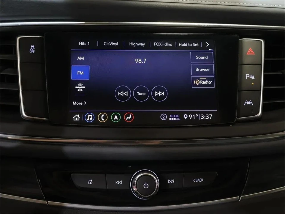 2021 Buick Enclave - Image 18 of 31